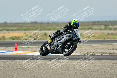 media/Apr-18-2025-TrackDaz (Fri) [[45f5874c44]]/C Group/Session 1 (Turn 7)/